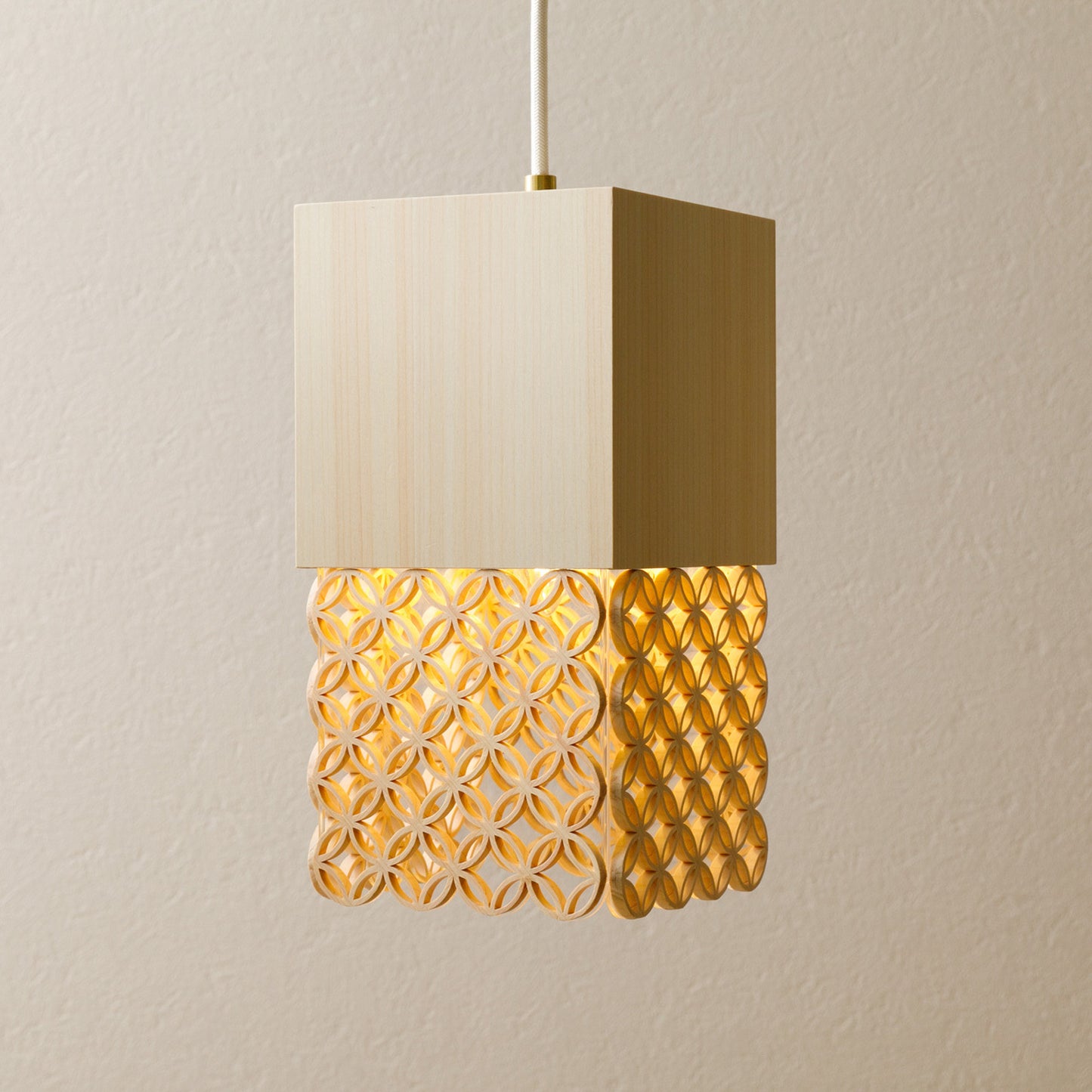 Hanakumiko pendant light lampshade (4 rows)