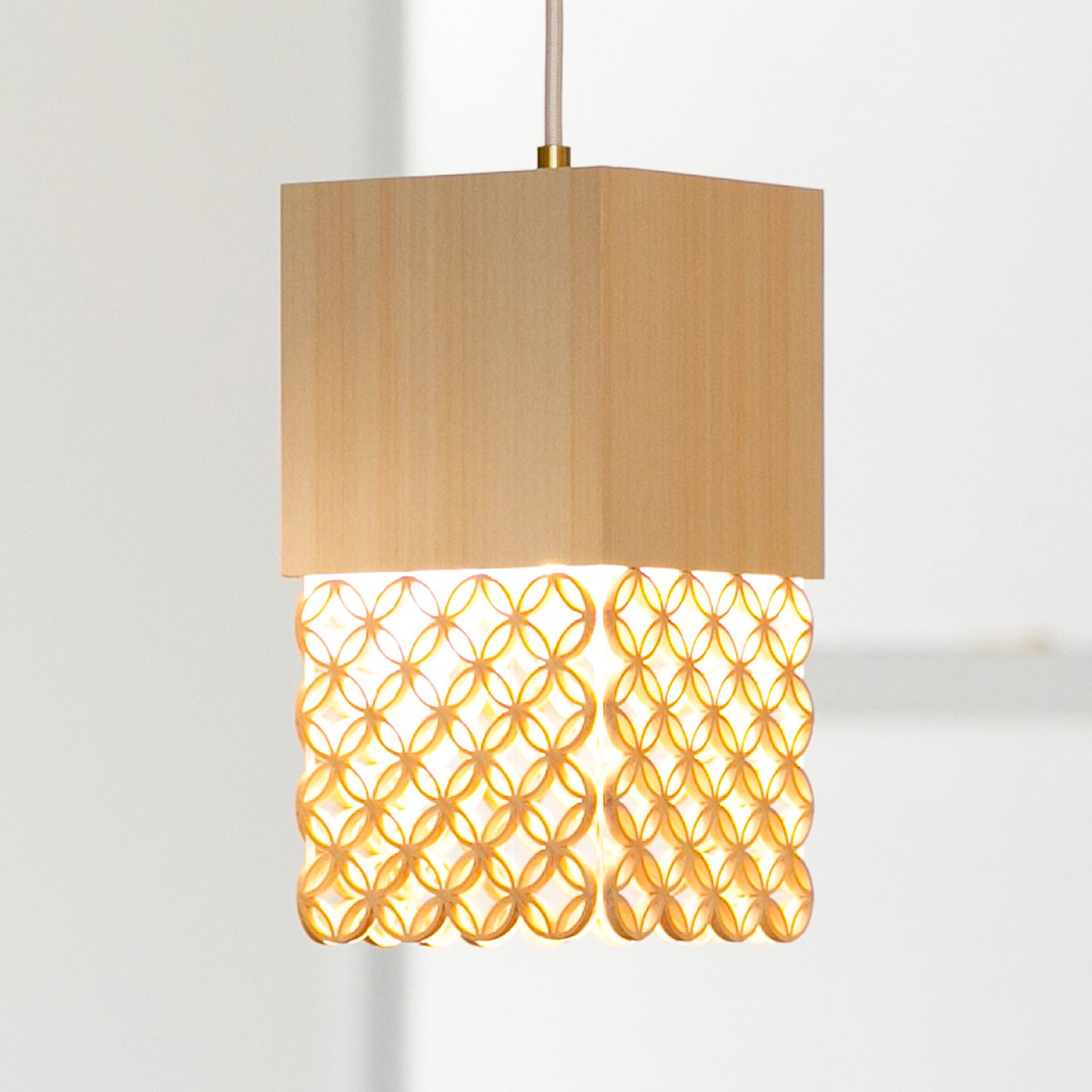 Hanakumiko pendant light lampshade (4 rows)