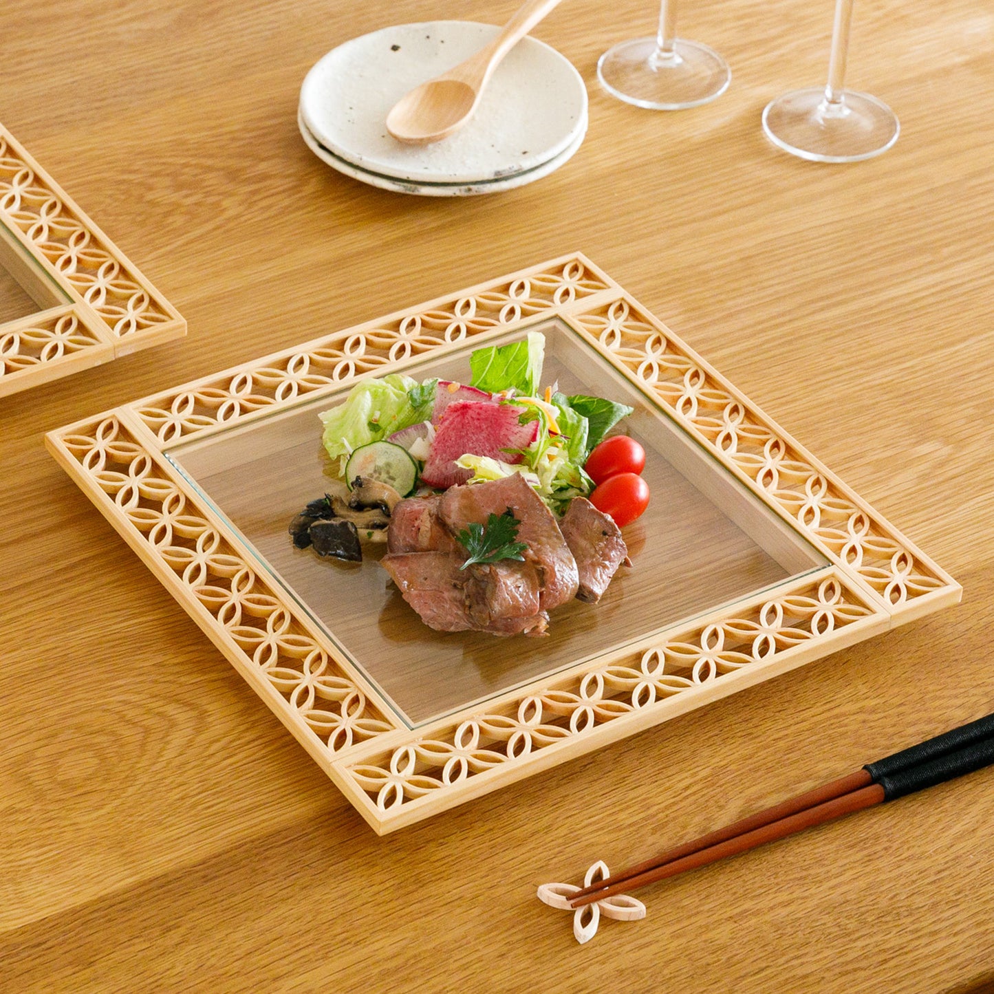 Hanakumiko Main plate