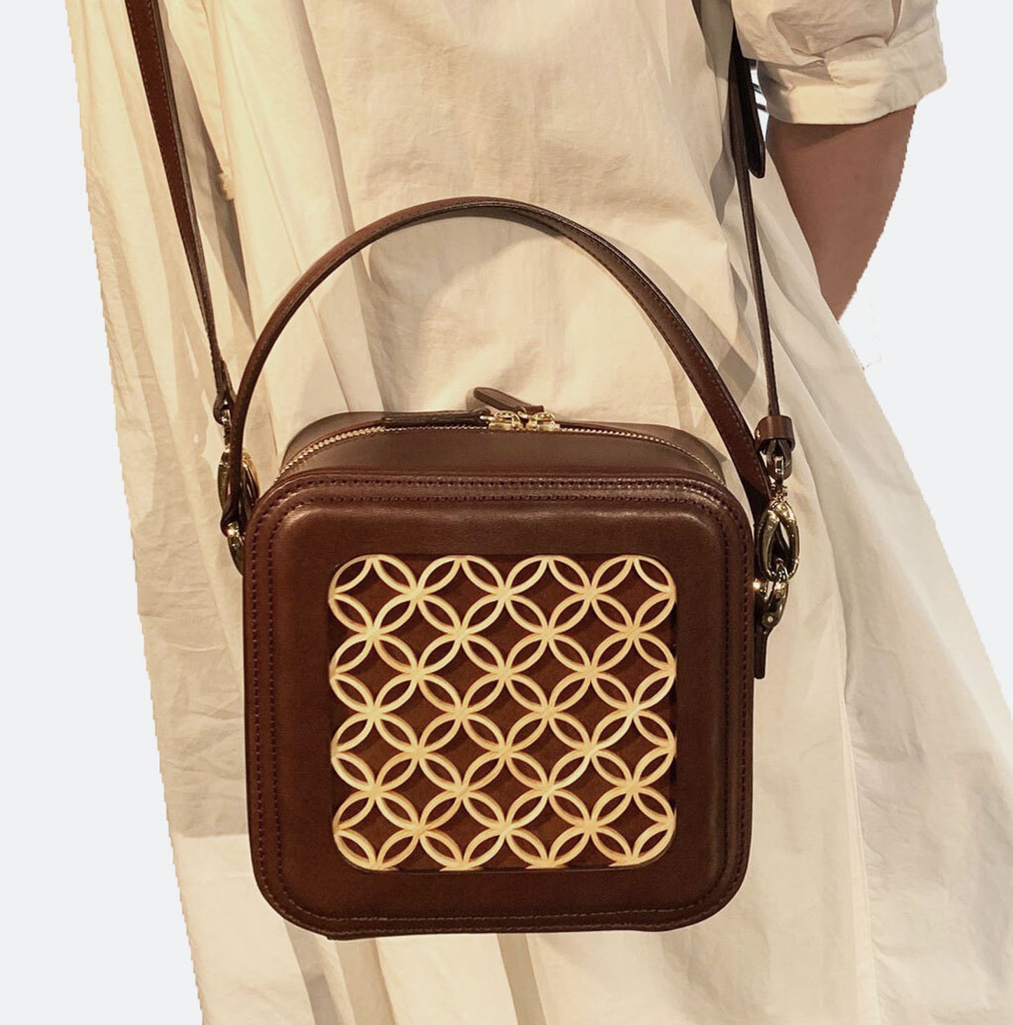 Hanakumiko minibag / Brown × Choco (With Shoulder strap)