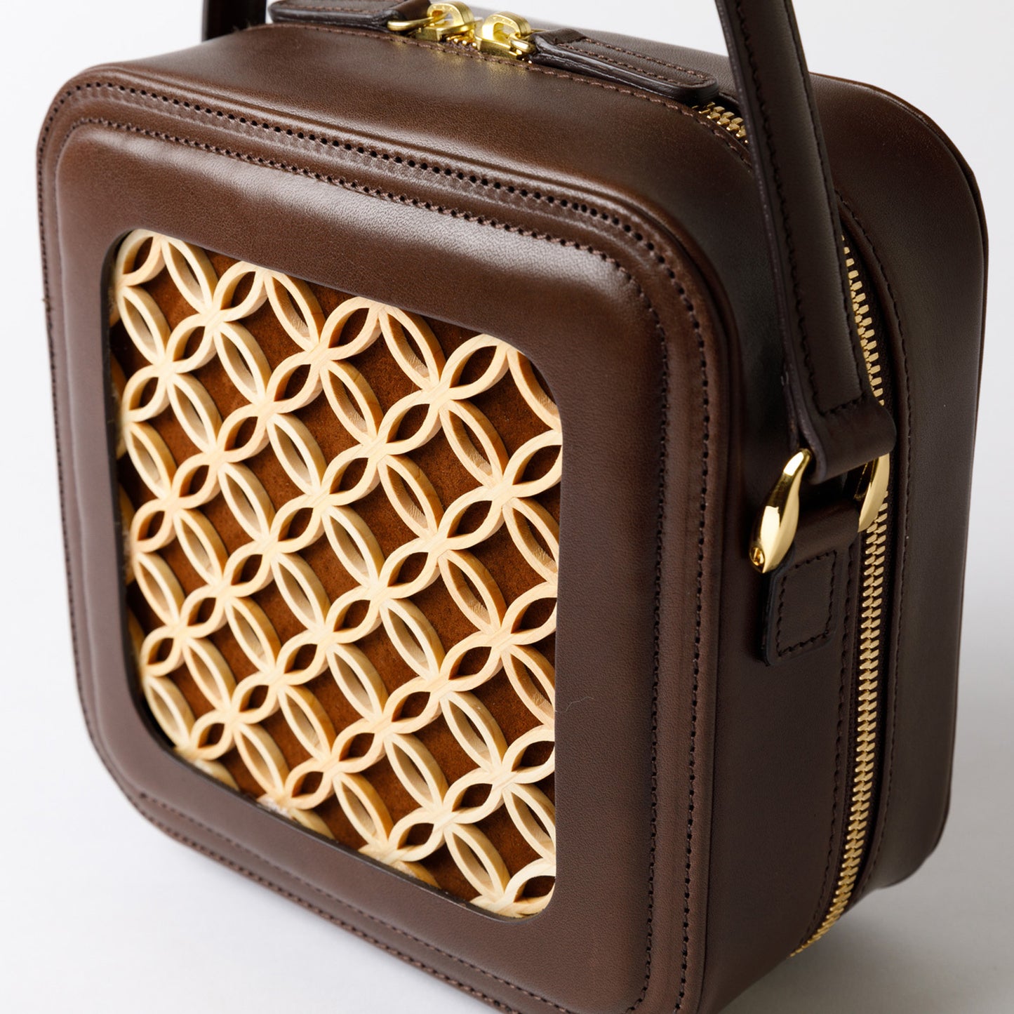 Hanakumiko minibag / Brown × Choco