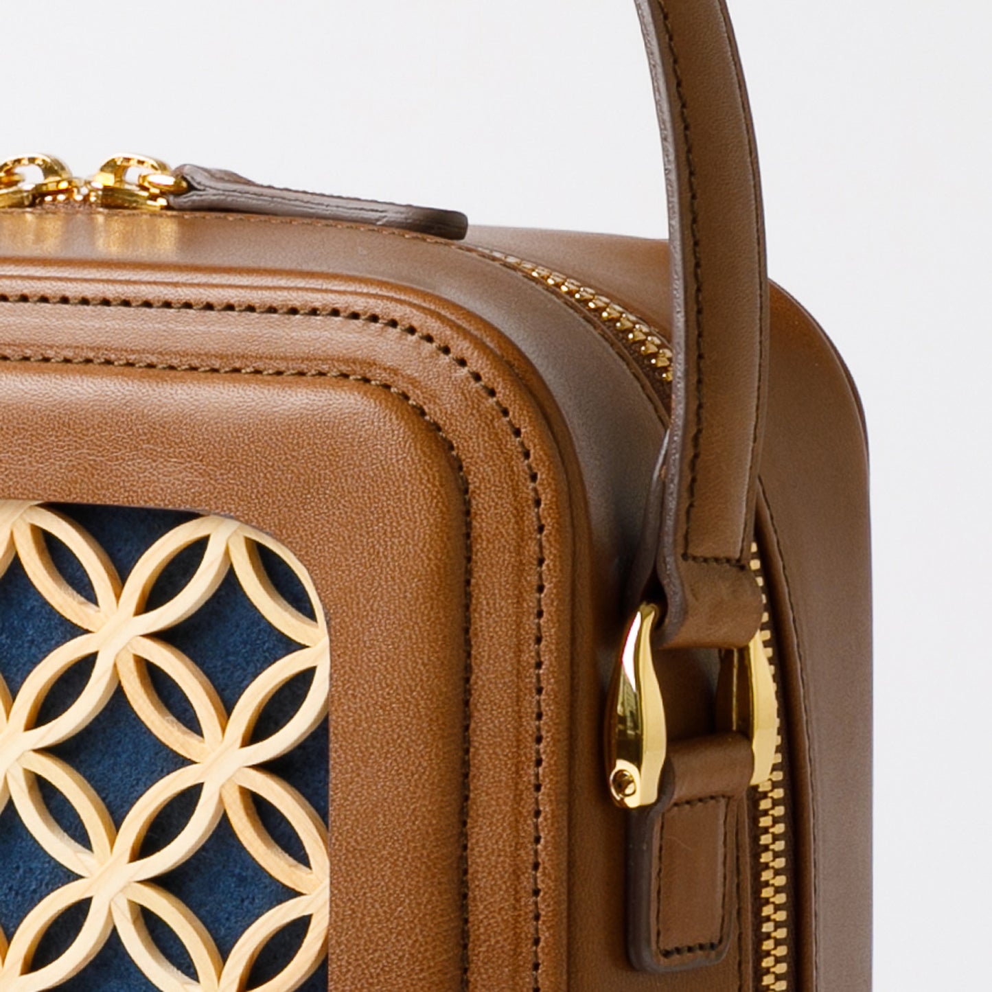 Hanakumiko minibag Camel × Blue(With Shoulder strap)