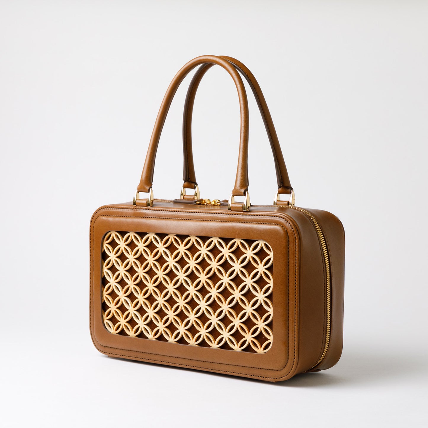 Hanakumiko handbag / Camel × Choco