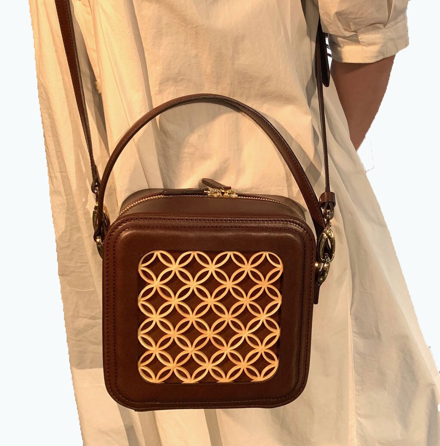 Hanakumiko minibag / Brown × Red (With Shoulder strap)
